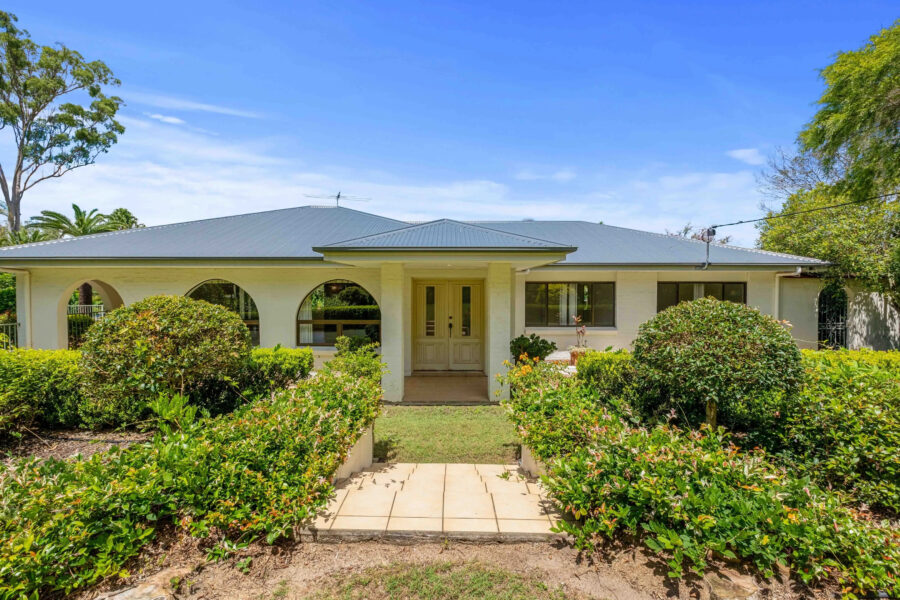 185 Andrew Rd GREENBANK , QLD 4124 AU