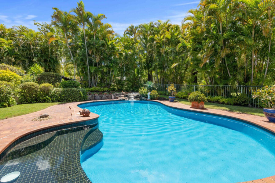 185 Andrew Rd GREENBANK , QLD 4124 AU