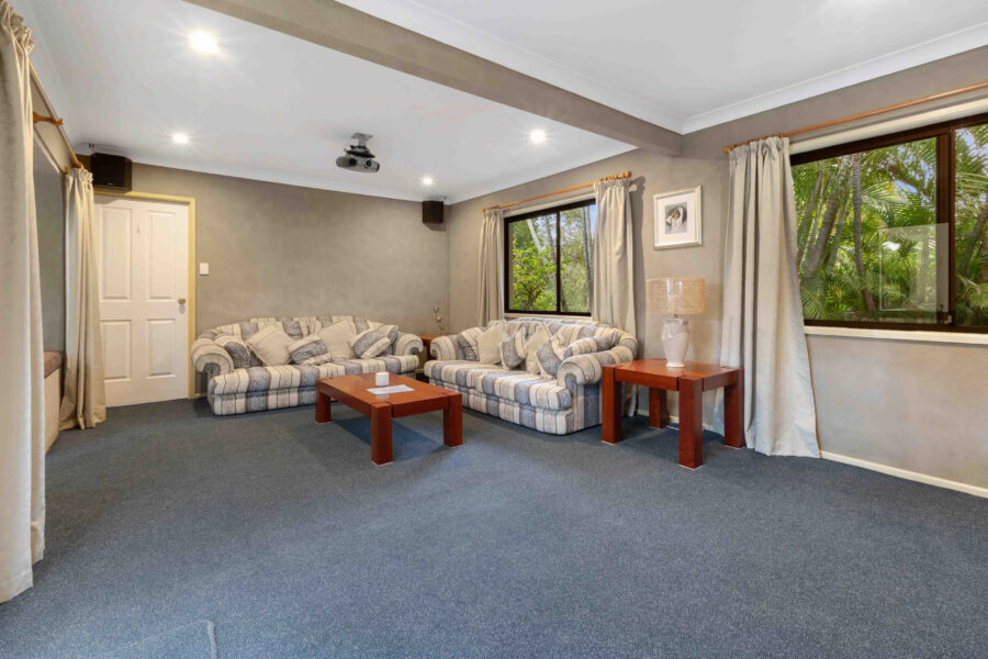 185 Andrew Rd GREENBANK , QLD 4124 AU