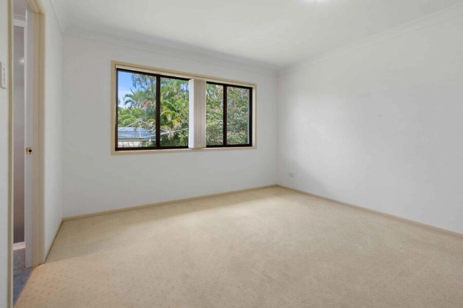 185 Andrew Rd GREENBANK , QLD 4124 AU