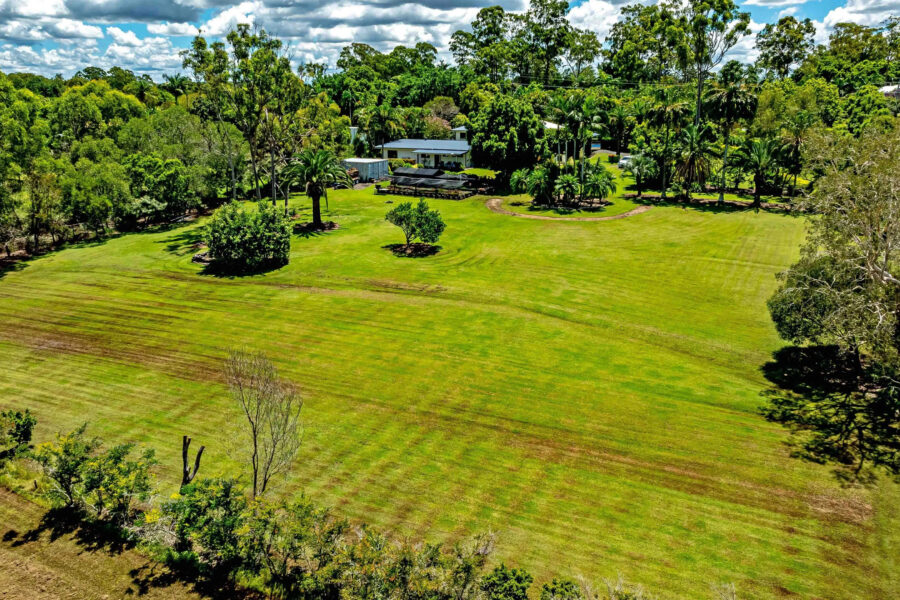185 Andrew Rd GREENBANK , QLD 4124 AU