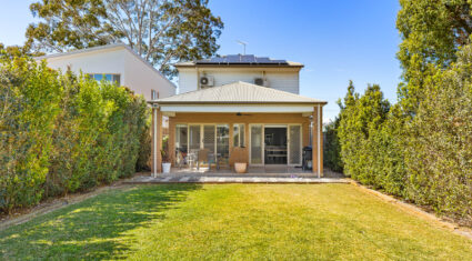 56 Gordon Street ORMISTON , QLD 4160 AU