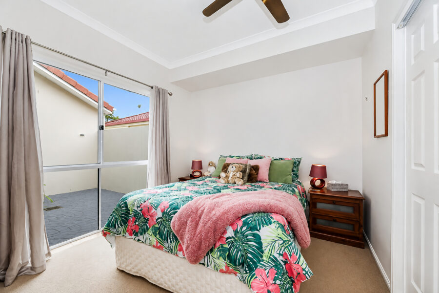 35 Dugong Crescent BANKSIA BEACH , QLD 4507 AU