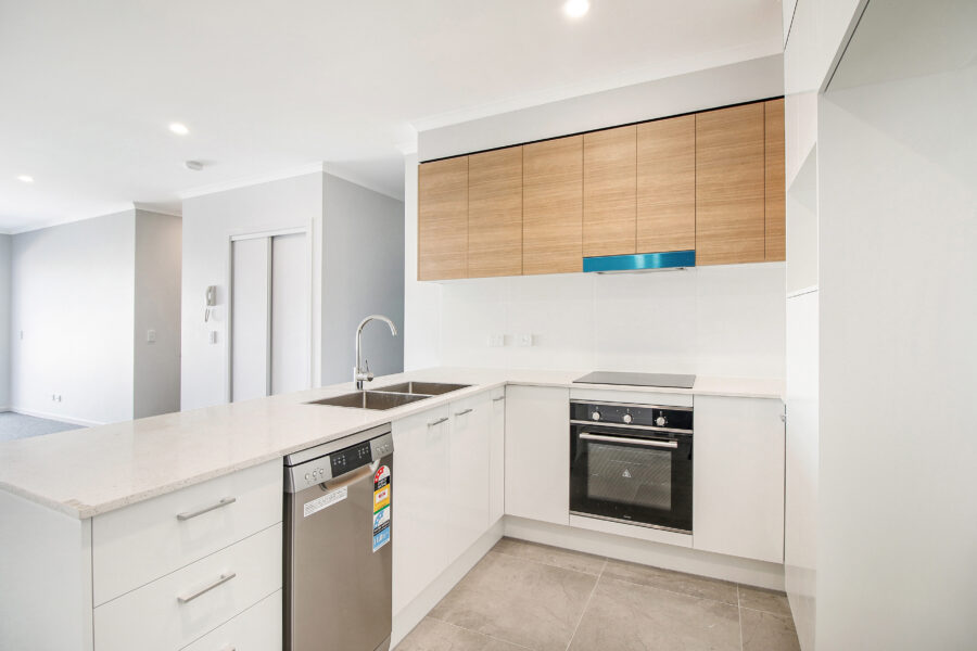 2/19 Wickham St NEWMARKET , QLD 4051 AU