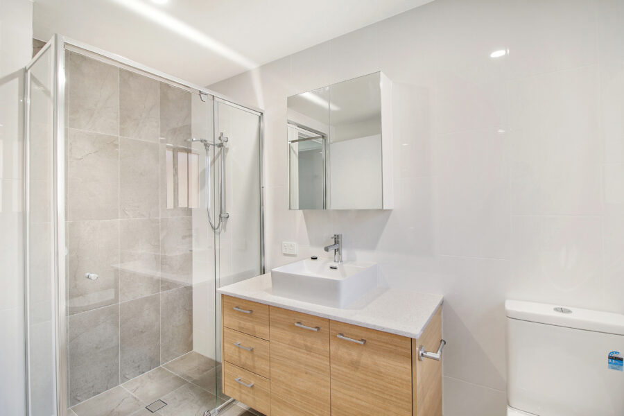 2/19 Wickham St NEWMARKET , QLD 4051 AU