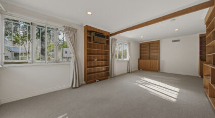 31 Baty ST LUCIA , QLD 4067 AU