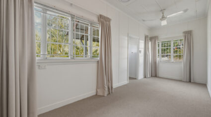 31 Baty ST LUCIA , QLD 4067 AU
