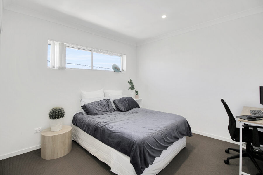 14/9 Bombery Street CANNON HILL , QLD 4170 AU