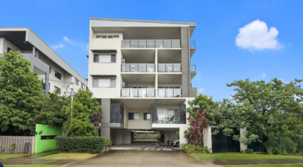 14/9 Bombery Street CANNON HILL , QLD 4170 AU
