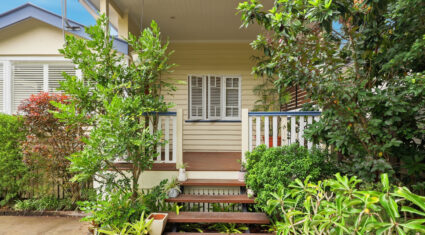 39 Lilley Rd BARDON , QLD 4065 AU