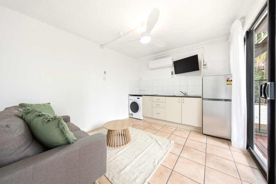 301A/7 Sheehan St MILTON , QLD 4064 AU