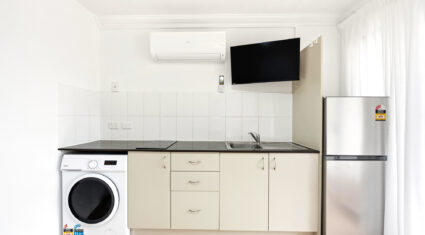 301A/7 Sheehan St MILTON , QLD 4064 AU