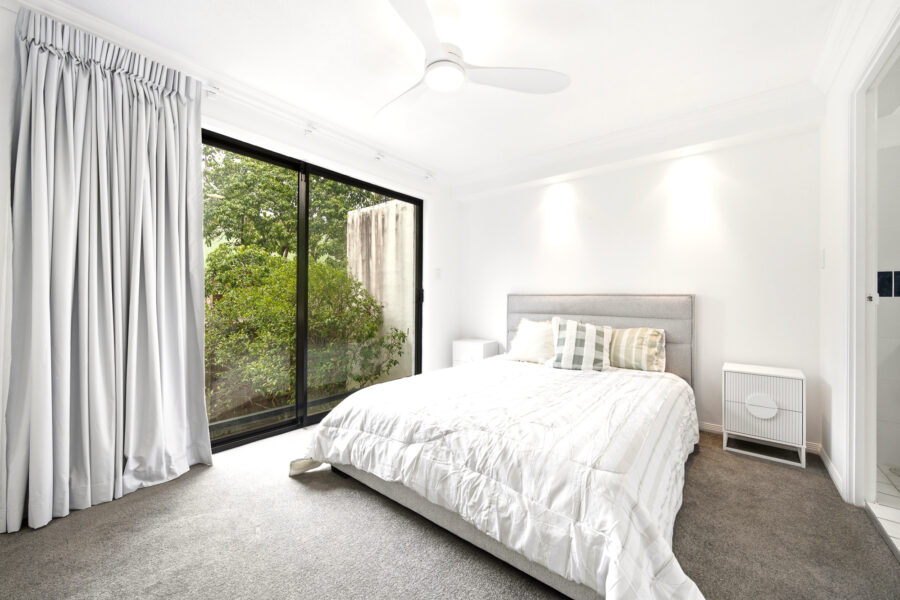 301A/7 Sheehan St MILTON , QLD 4064 AU