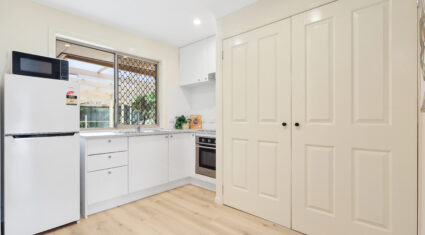 4/48 Metropole Street ROBERTSON , QLD 4109 AU