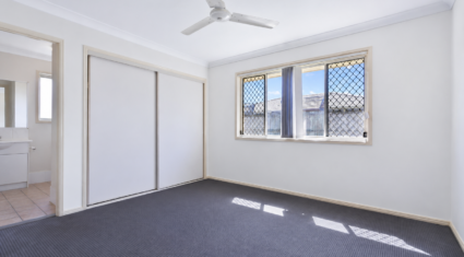 8 Hoddle Court ROTHWELL , QLD 4022 AU