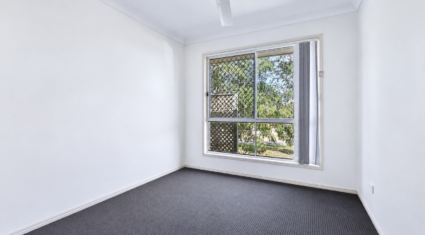 8 Hoddle Court ROTHWELL , QLD 4022 AU