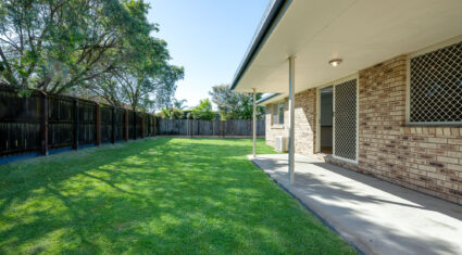 8 Hoddle Court ROTHWELL , QLD 4022 AU