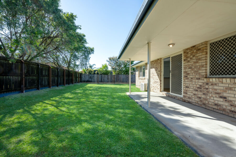 8 Hoddle Court ROTHWELL , QLD 4022 AU