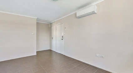 1/2 Upton Street NUNDAH , QLD 4012 AU