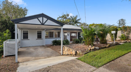 31 Gatwick Street STAFFORD HEIGHTS , QLD 4053 AU