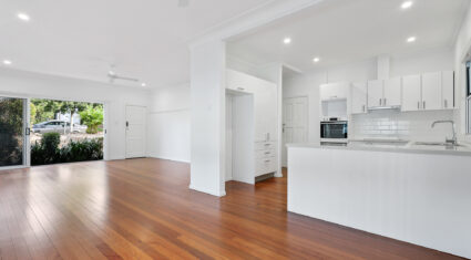 31 Gatwick Street STAFFORD HEIGHTS , QLD 4053 AU