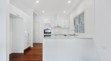 31 Gatwick Street STAFFORD HEIGHTS , QLD 4053 AU