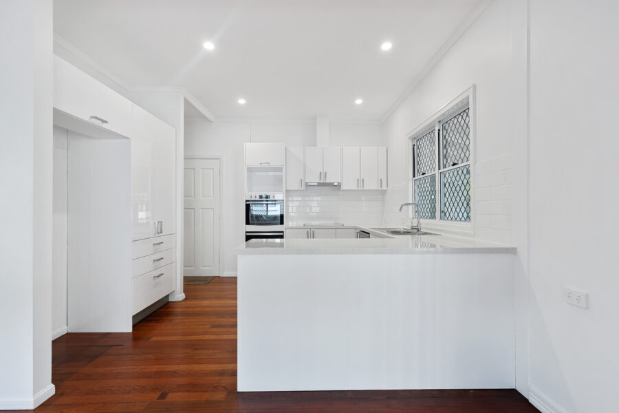 31 Gatwick Street STAFFORD HEIGHTS , QLD 4053 AU