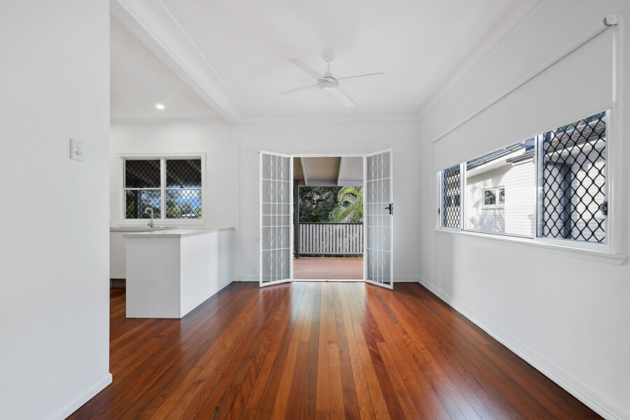 31 Gatwick Street STAFFORD HEIGHTS , QLD 4053 AU