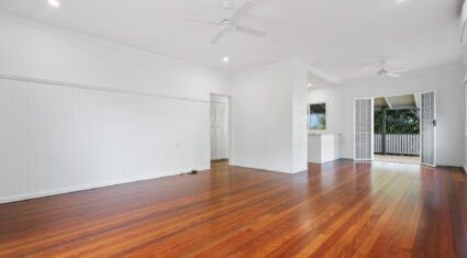 31 Gatwick Street STAFFORD HEIGHTS , QLD 4053 AU