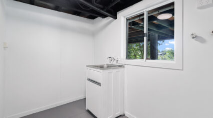 31 Gatwick Street STAFFORD HEIGHTS , QLD 4053 AU