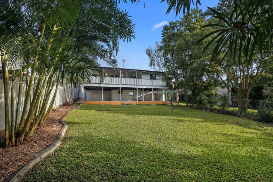 31 Gatwick Street STAFFORD HEIGHTS , QLD 4053 AU