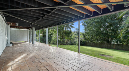 31 Gatwick Street STAFFORD HEIGHTS , QLD 4053 AU