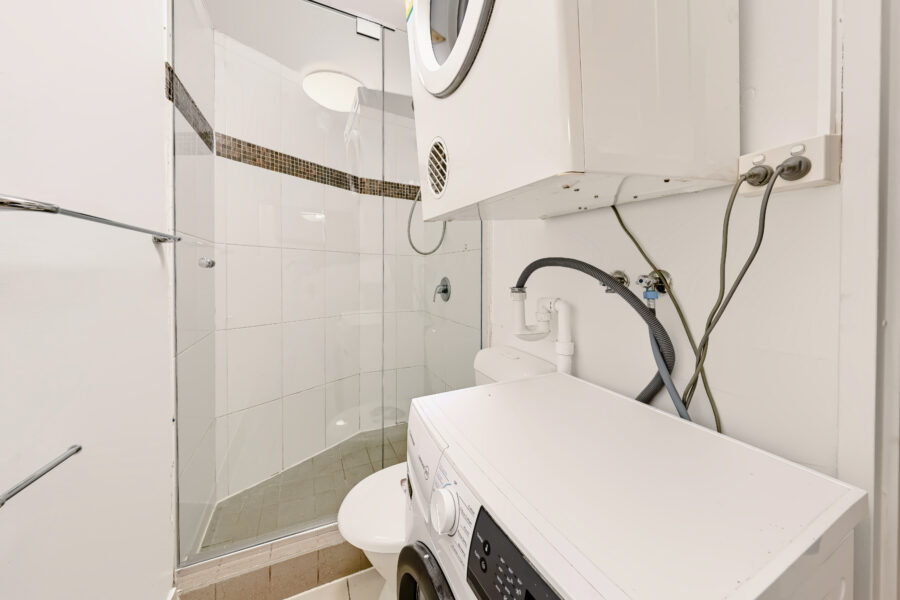 117/19 Sheehan MILTON , QLD 4064 AU