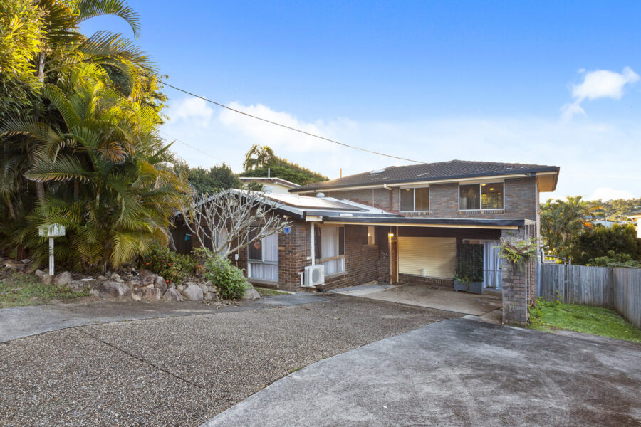 14 Kootangal Crescent FERNY HILLS , QLD 4055 AU