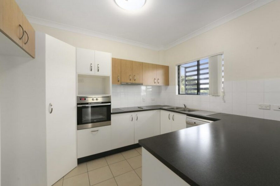5/24 Oliver Street NUNDAH , QLD 4012 AU