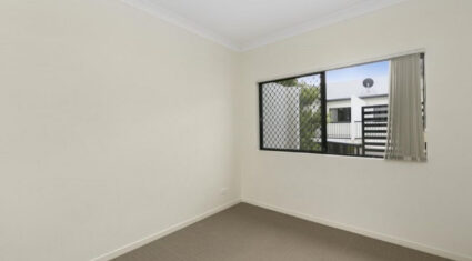 5/24 Oliver Street NUNDAH , QLD 4012 AU