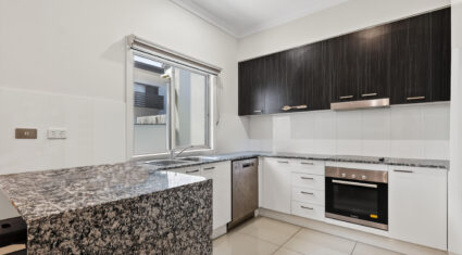 12/118 Jones Rd CARINA HEIGHTS , QLD 4152 AU