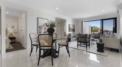 6/45 Hill Crescent CARINA HEIGHTS , QLD 4152 AU