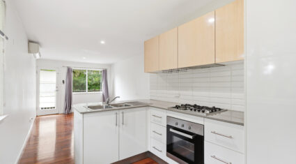 4/31 Cavan Street ANNERLEY , QLD 4103 AU
