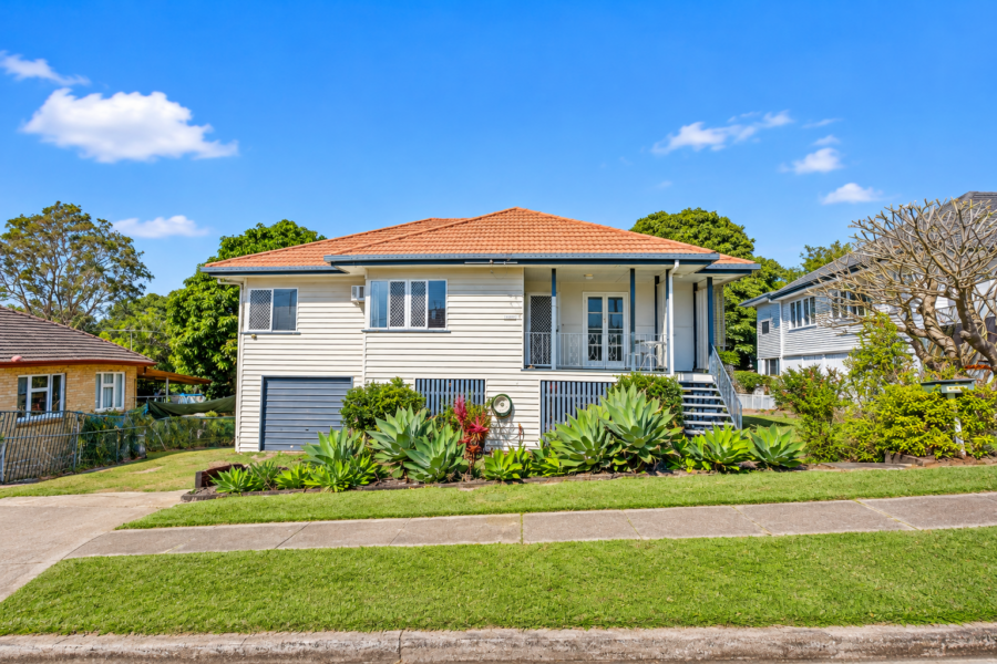 8 Stourbridge Street MOUNT GRAVATT , QLD 4122 AU