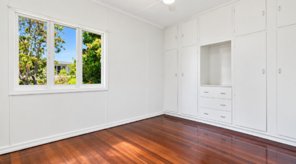 8 Stourbridge Street MOUNT GRAVATT , QLD 4122 AU