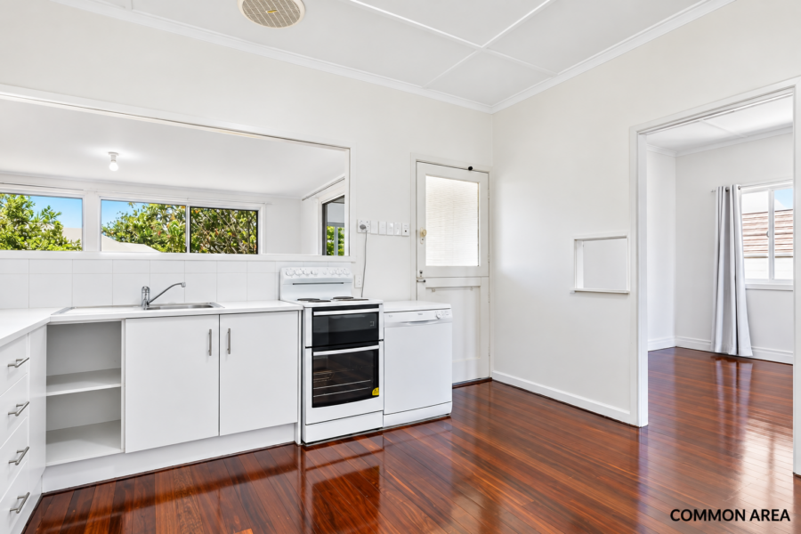 8 Stourbridge Street MOUNT GRAVATT , QLD 4122 AU