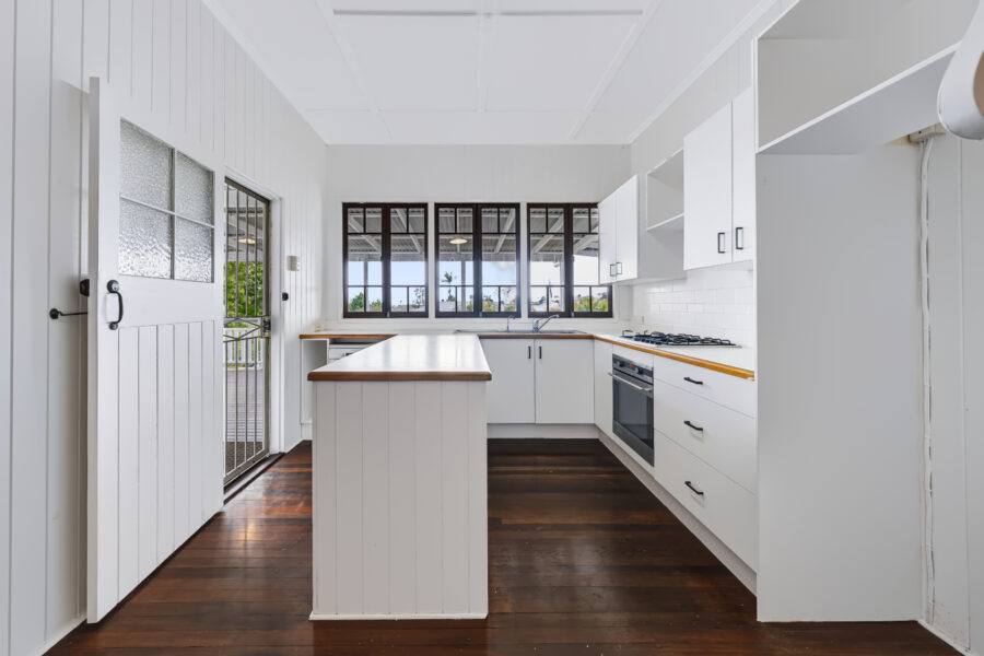 149 Constitution WINDSOR , QLD 4030 AU