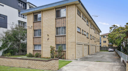 4/39 Bradshaw Street LUTWYCHE , QLD 4030 AU