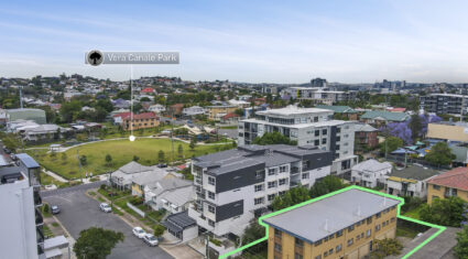 4/39 Bradshaw Street LUTWYCHE , QLD 4030 AU